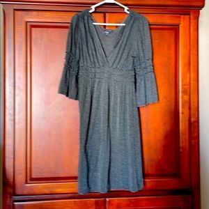 Max edition soft cotton dress 3/4 bell sleeves v neck gray and black stripes